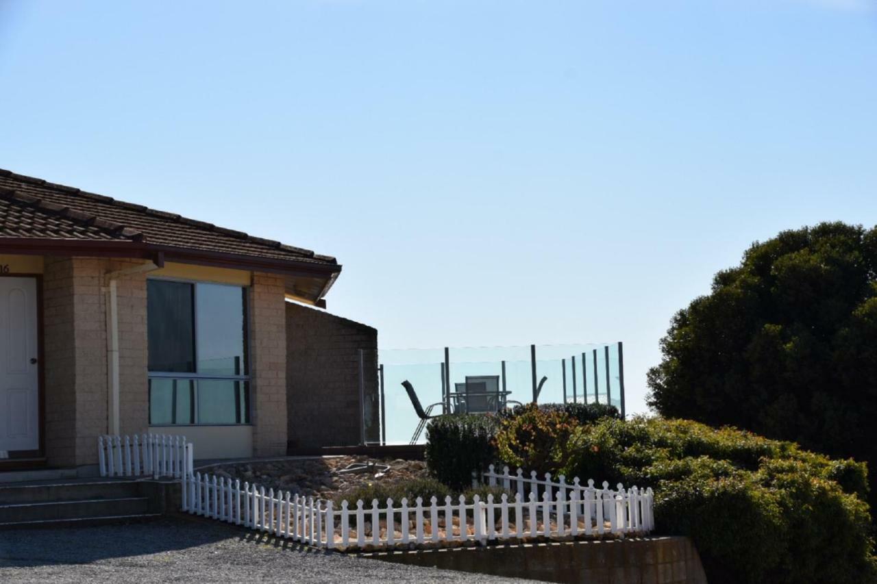Stansbury Holiday Motel Εξωτερικό φωτογραφία