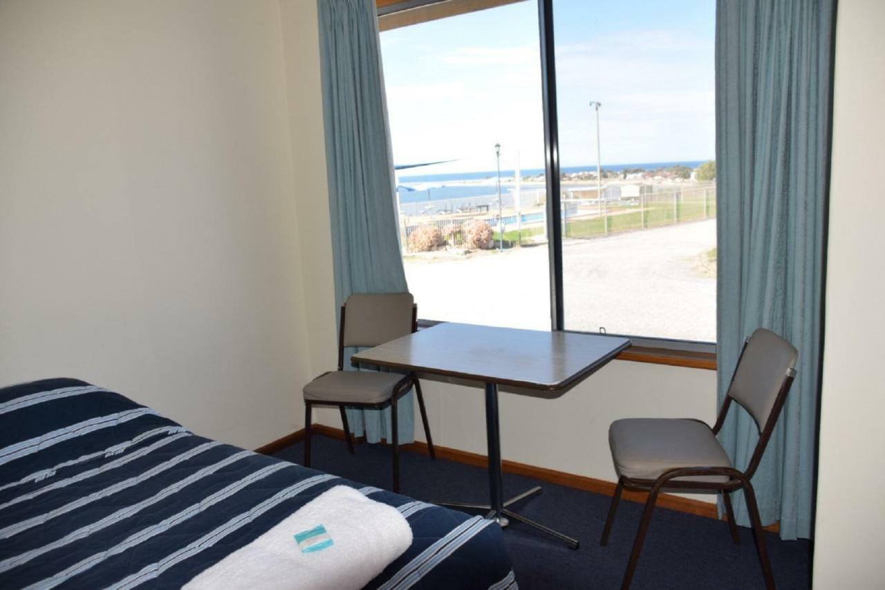 Stansbury Holiday Motel Εξωτερικό φωτογραφία